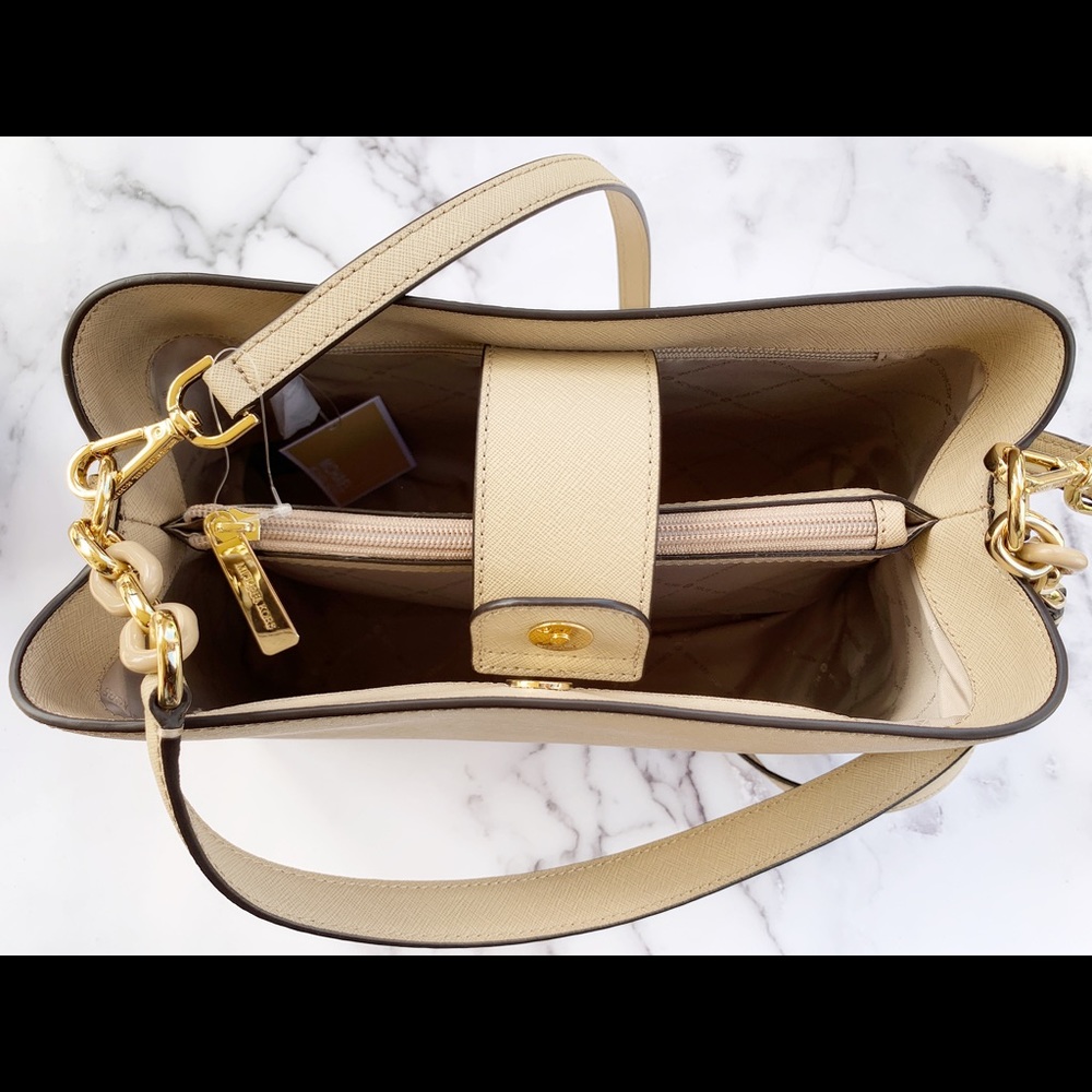 Michael kors large satchel crossbody NWT - Picture 5 of 7